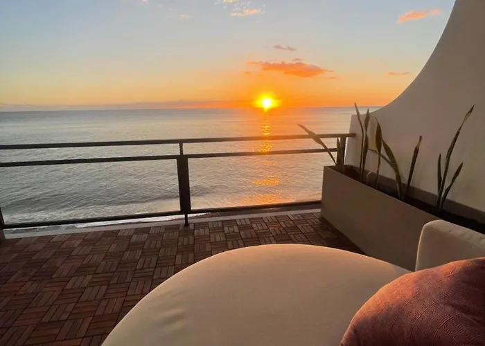 Sunset Views * 푼샬